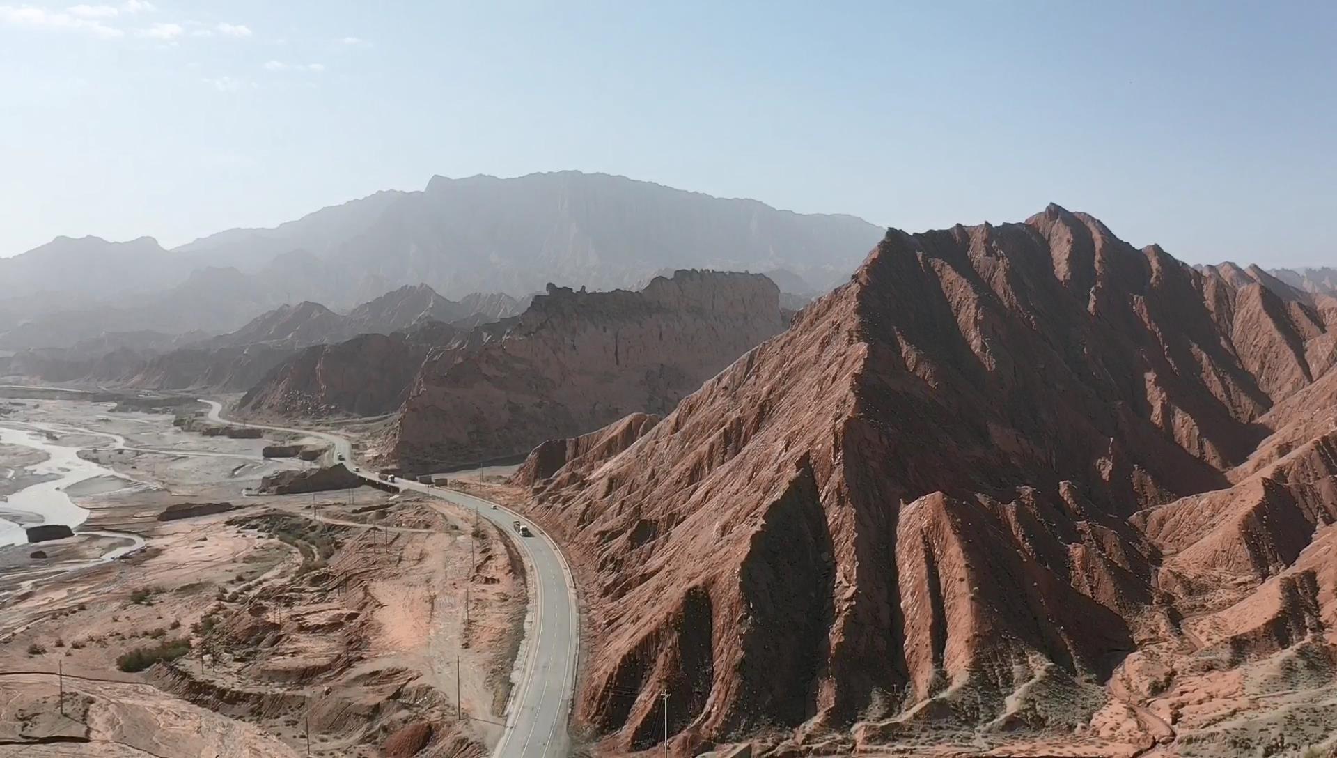 成都去新疆旅游包車價格_成都去新疆旅游包車價格多少