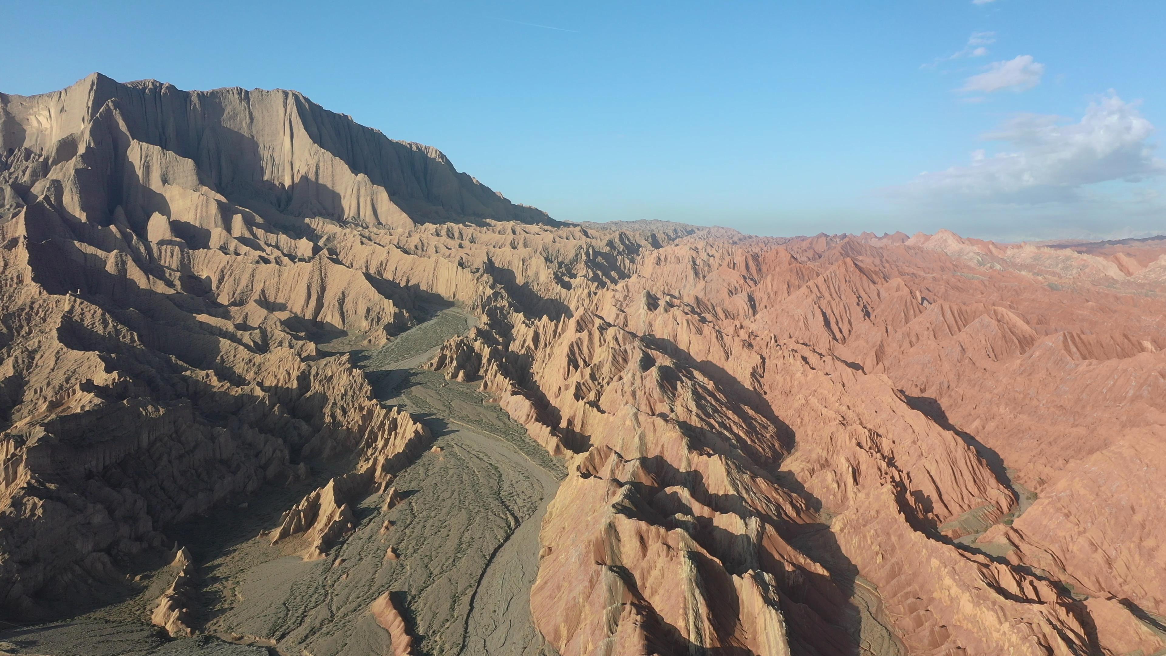 八月赴新疆旅游_八月赴新疆旅游心得體會