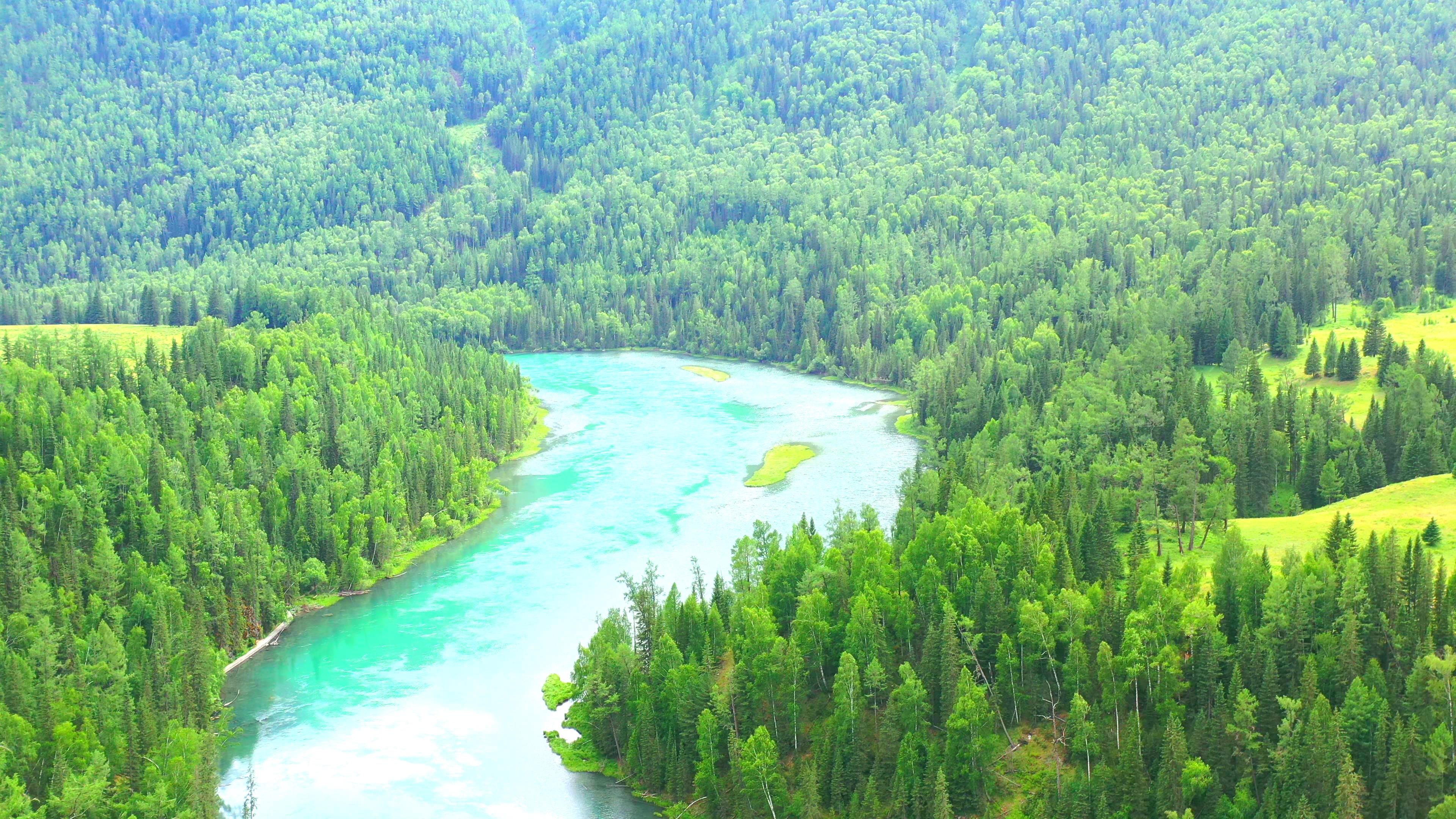 新疆天山號旅游專列怎么訂票_新疆天山旅游景區