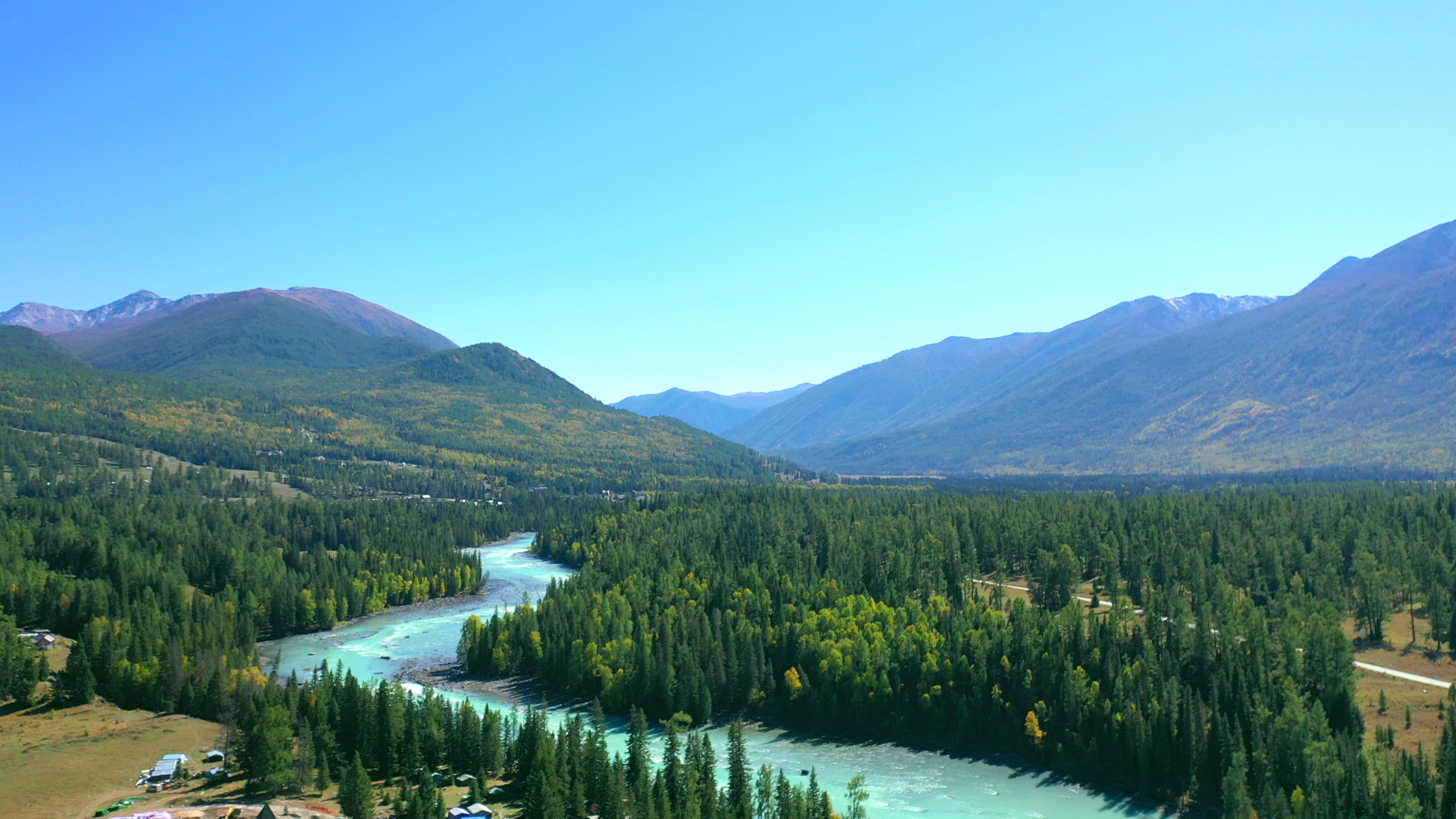 八月去新疆北疆旅游費用_新疆北部旅游要多少錢