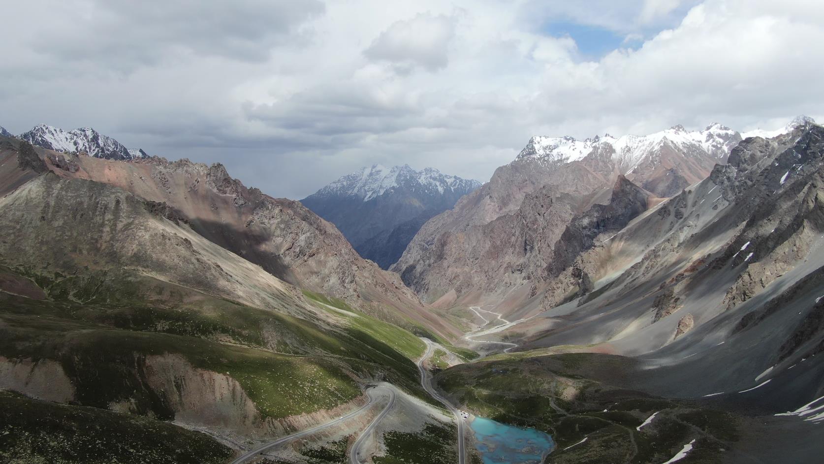 旅游包車新疆價格_旅游包車新疆價格多少