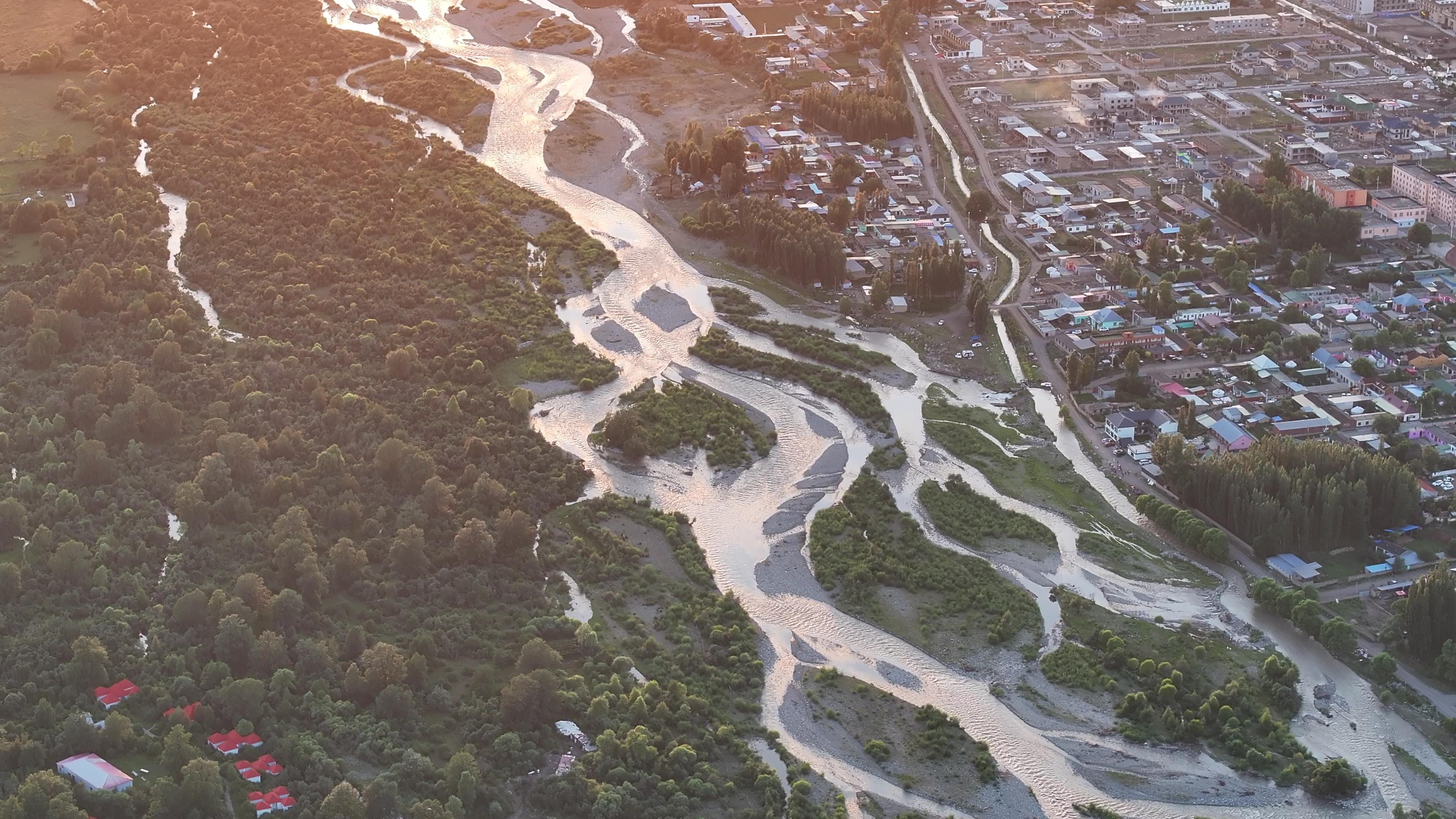 旅游線路新疆_熊貓專列旅游線路新疆