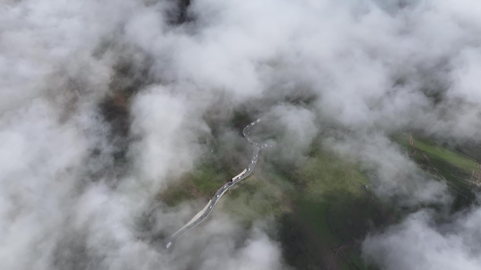 新疆旅游私人包車價格_新疆旅游私人包車價格表