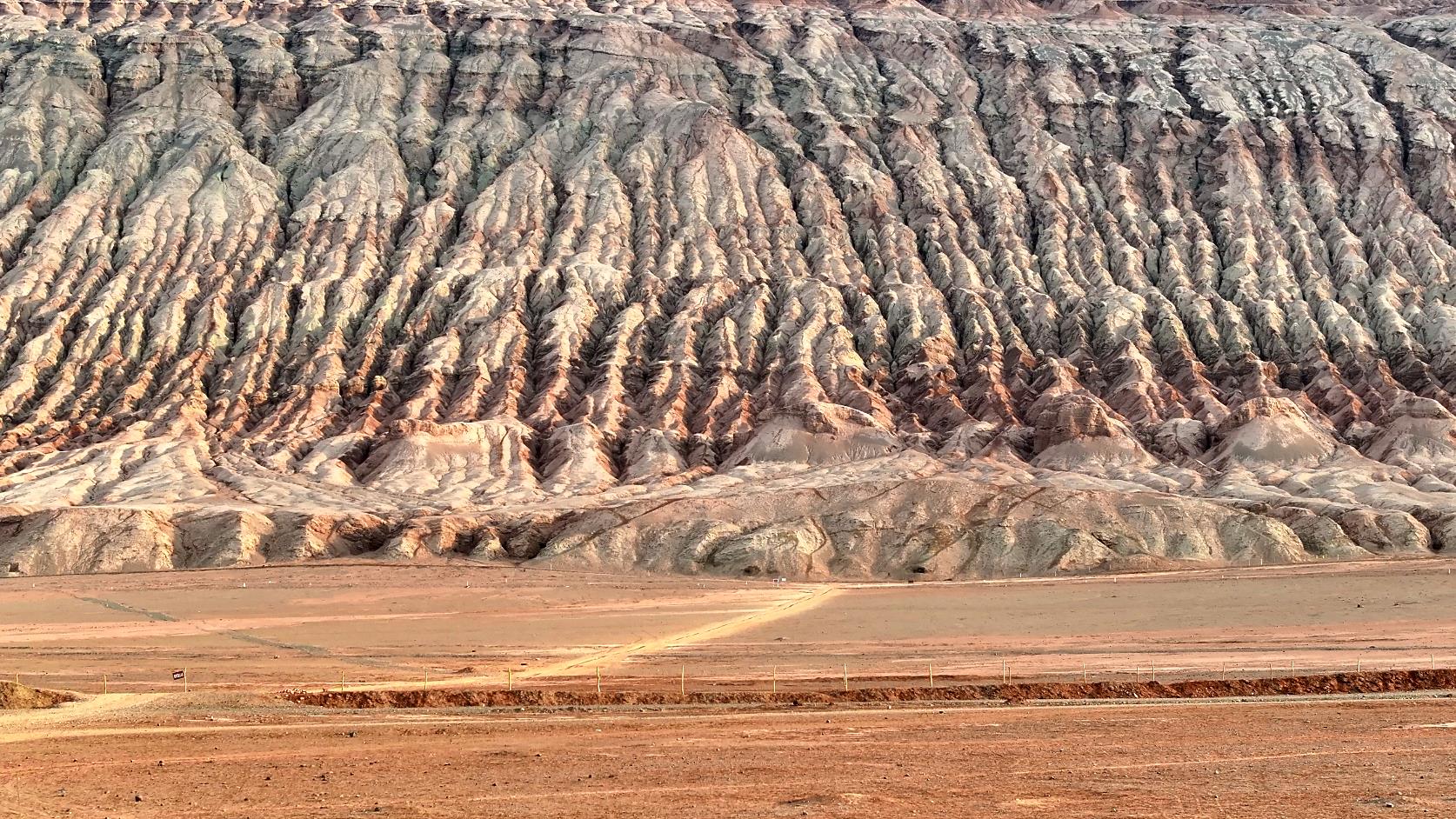 春節新疆旅行團價格_新疆旅行團旅游報價