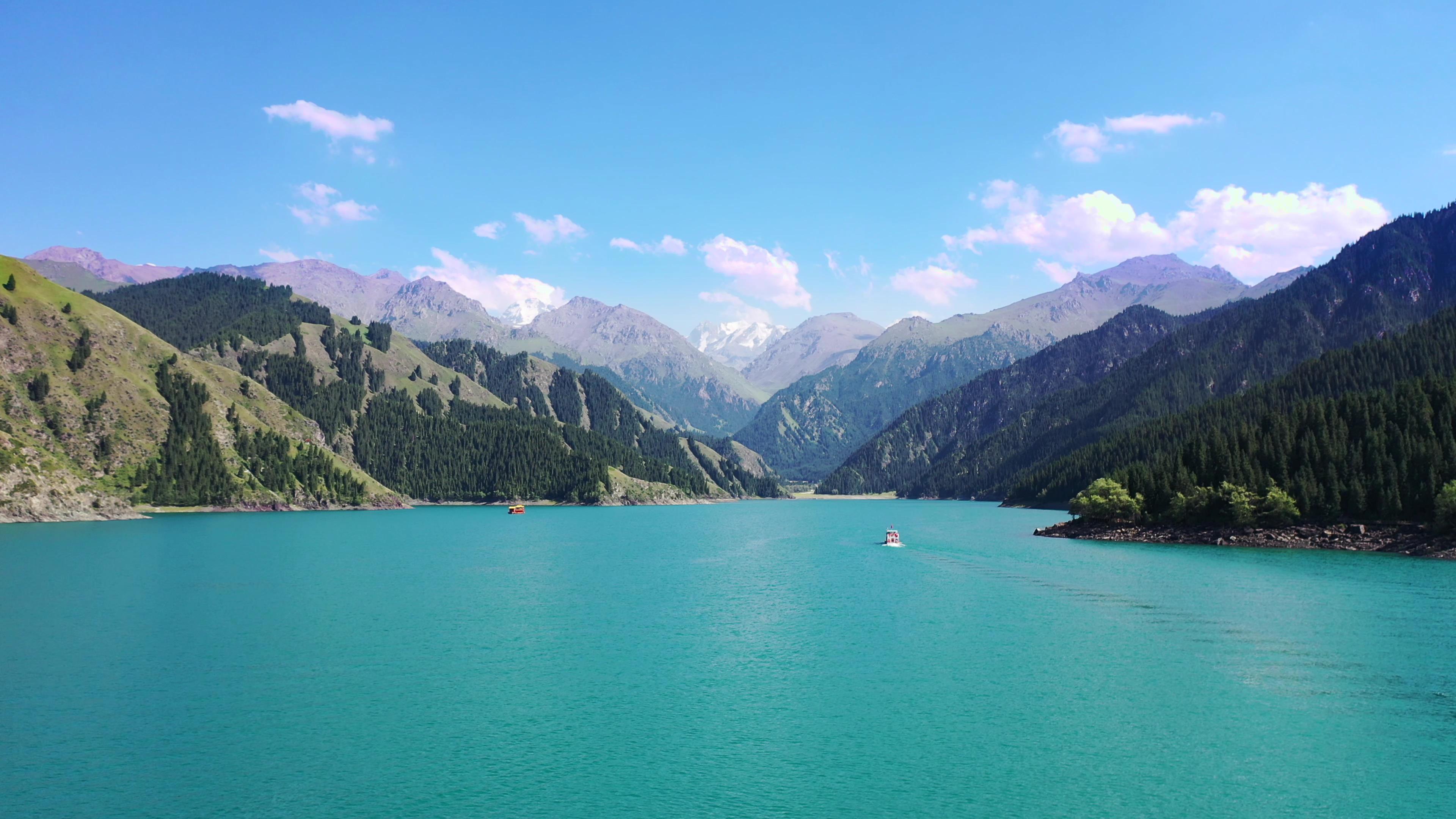 10月份新疆北疆旅游團費用